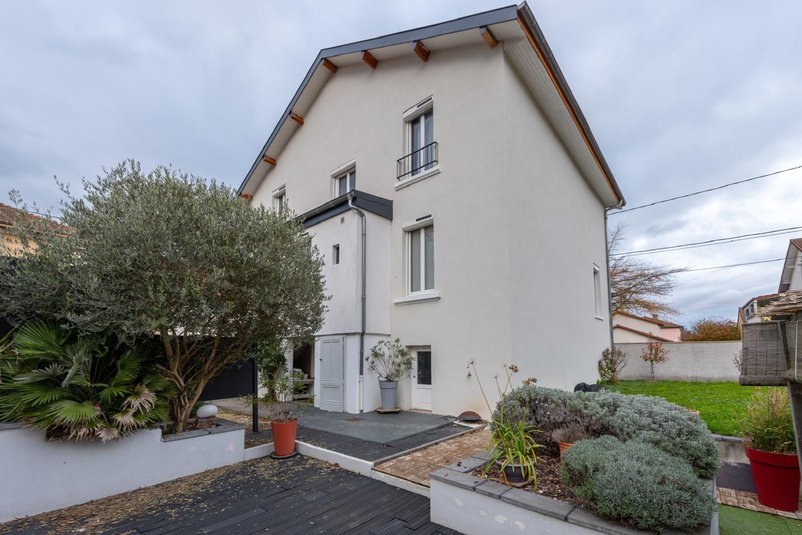 maison 6 Pièces en vente sur Bourg-en-Bresse (01000)