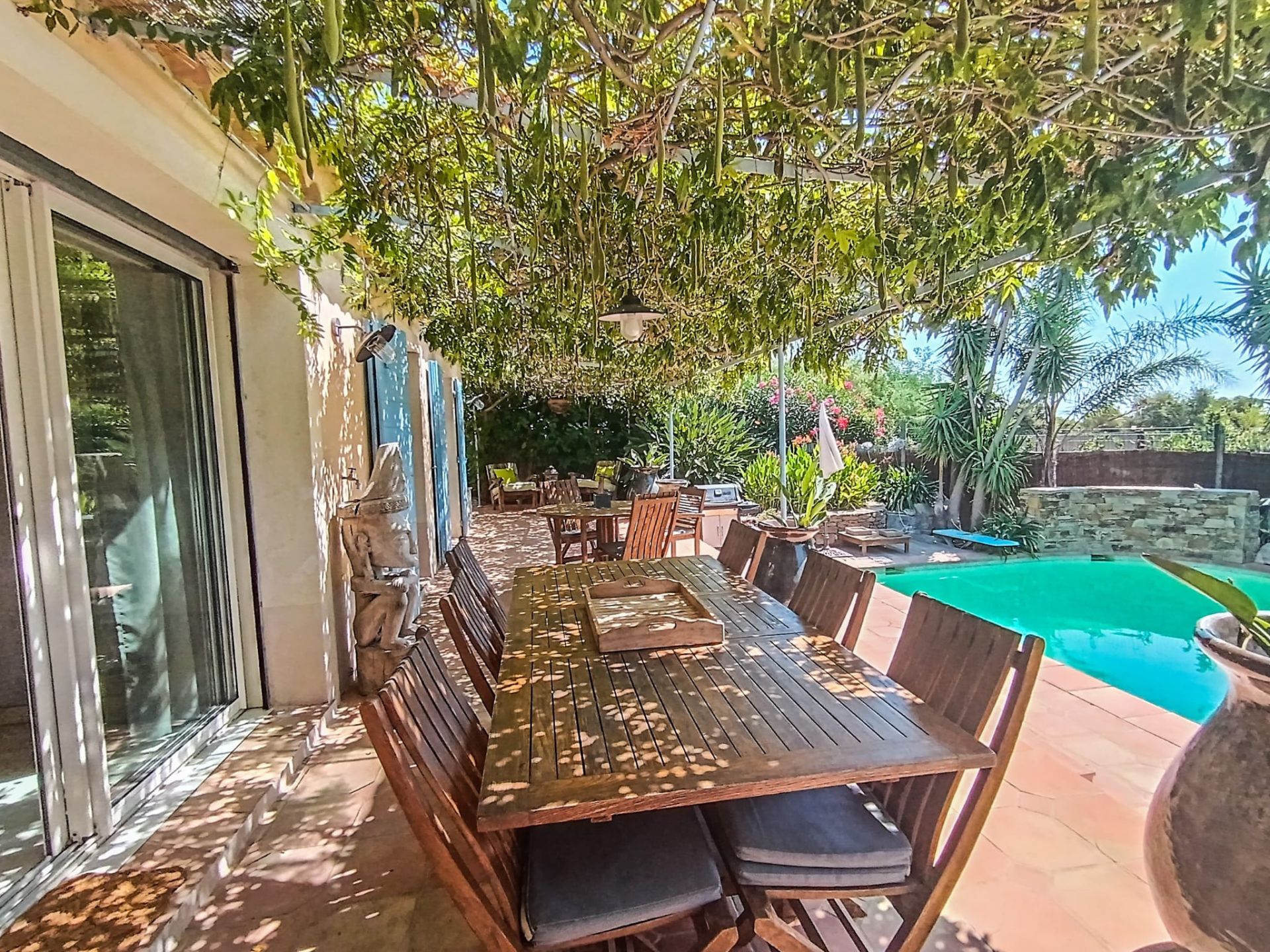 villa 6 Rooms for sale on Grimaud (83310)