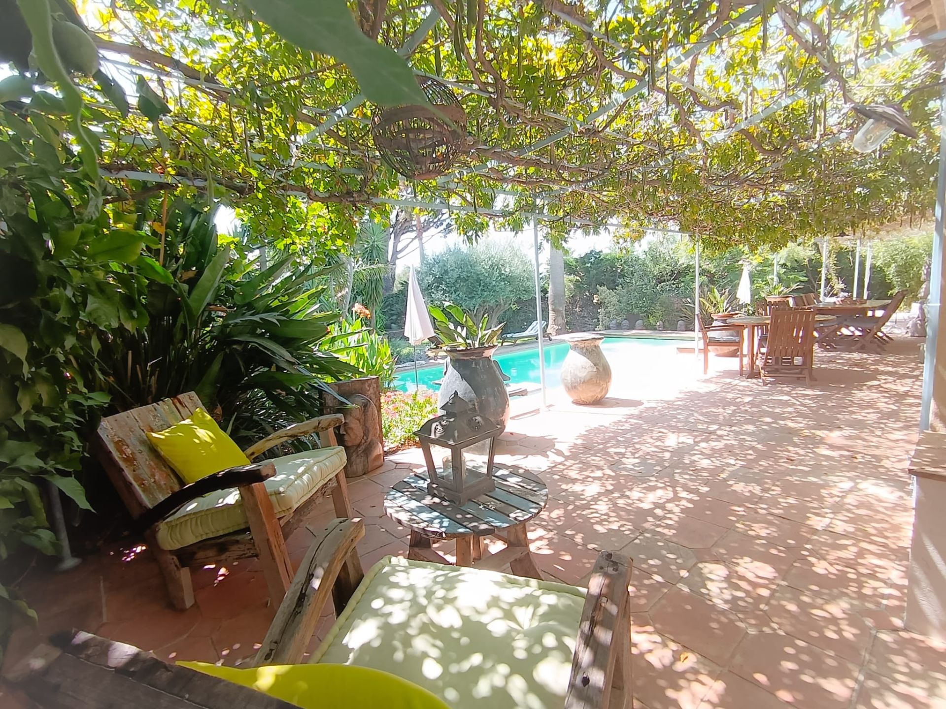 villa 6 Rooms for sale on Grimaud (83310)