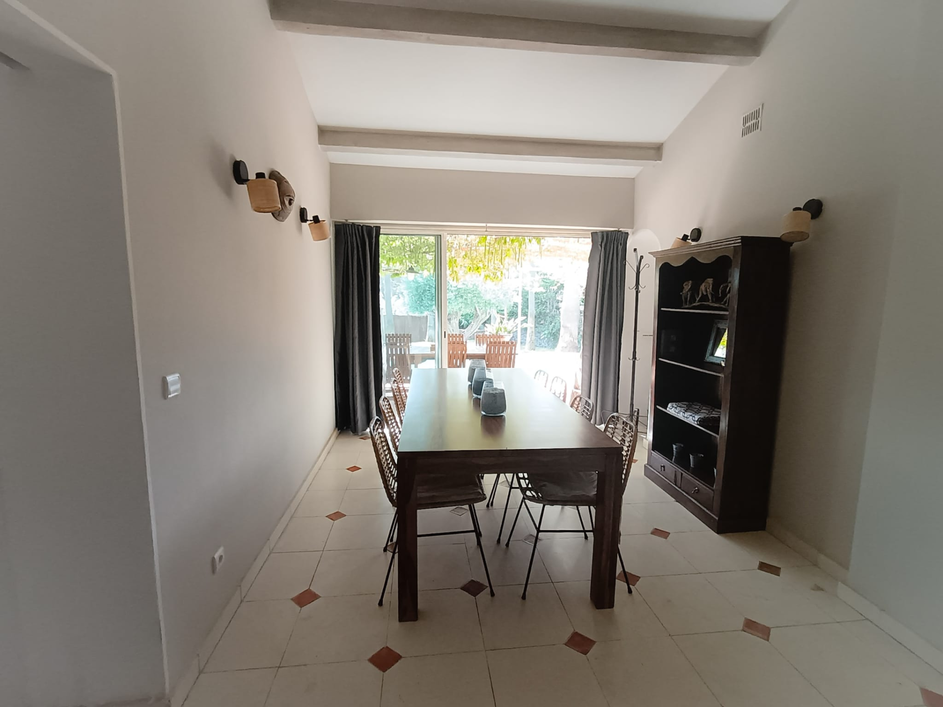 villa 6 Rooms for sale on Grimaud (83310)