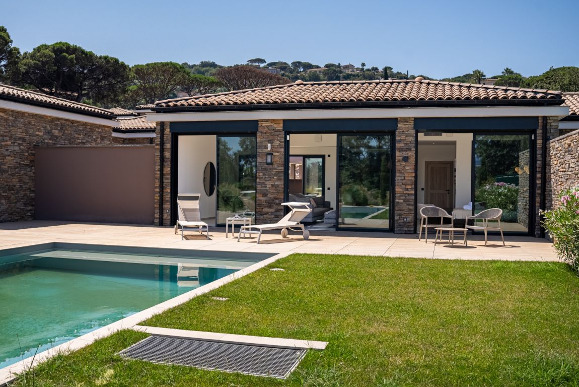 villa 5 Pièces en vente sur Gassin (83580) - Plus de details