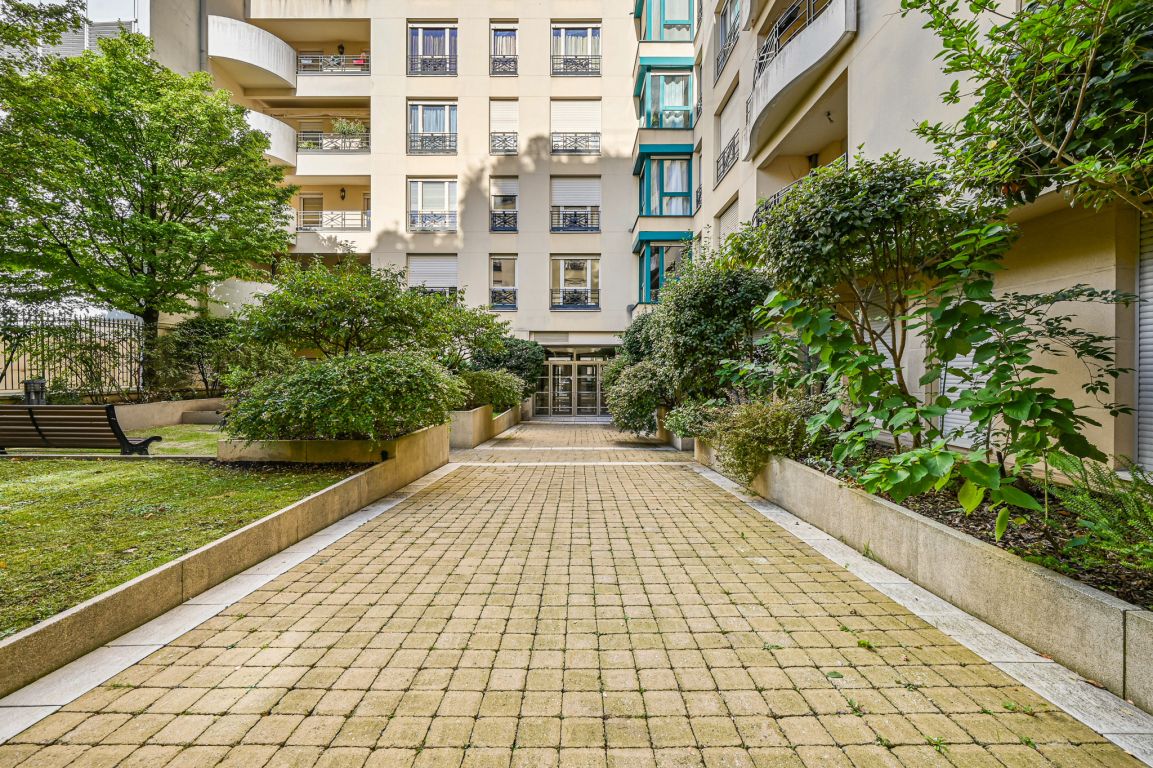 appartement 3 Pièces en vente sur Paris (75017) - Plus de details